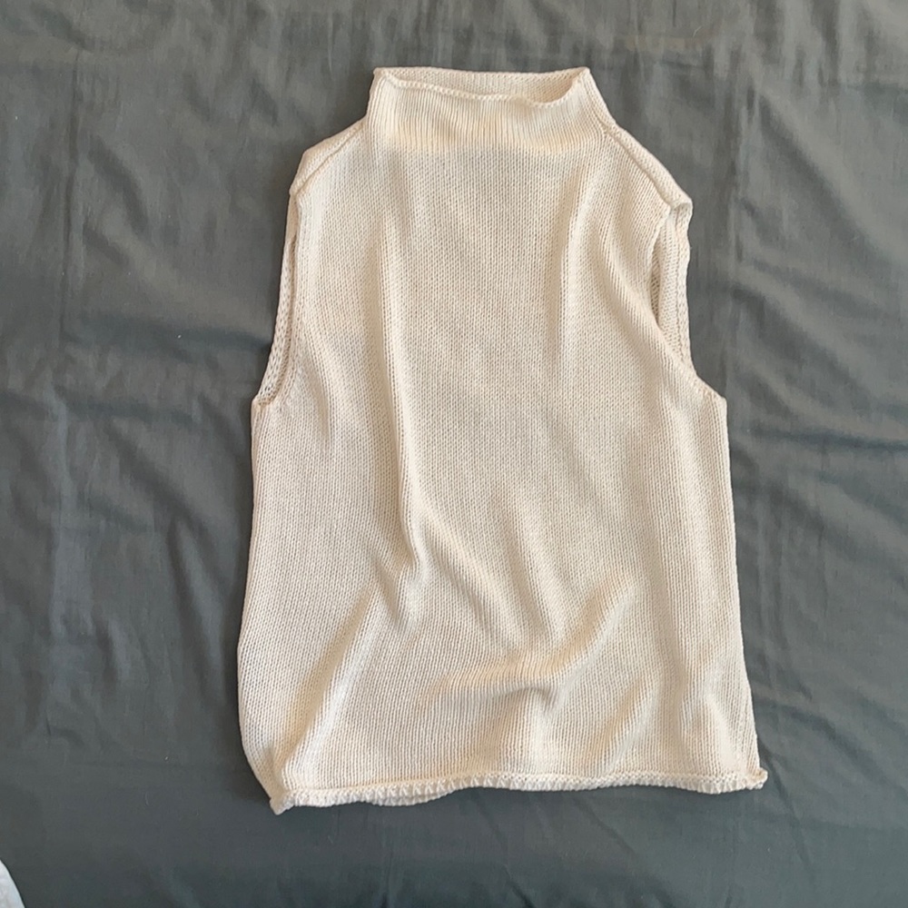 Mock neck Sweater Tank